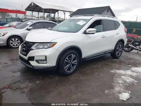 5N1AT2MV8HC830938 2017 NISSAN ROGUE - Image 2