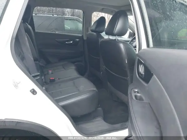 5N1AT2MV8HC830938 2017 NISSAN ROGUE - Image 8