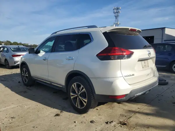 5N1AT2MV8HC842331 2017 NISSAN ROGUE - Image 2