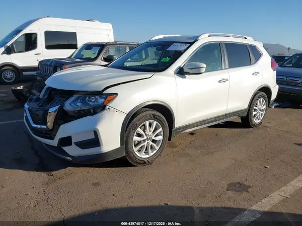 5N1AT2MV8HC846041 2017 NISSAN ROGUE - Image 2