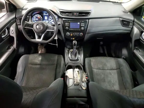 5N1AT2MV8HC847643 2017 NISSAN ROGUE - Image 8