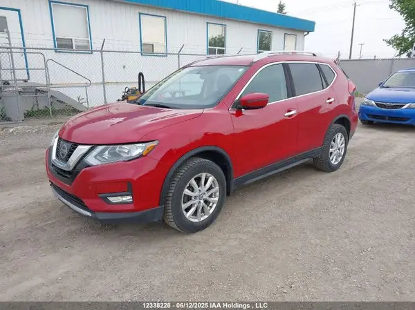 5N1AT2MV8HC847688 2017 NISSAN ROGUE - Image 2