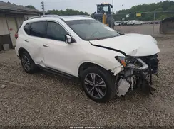 5N1AT2MV8HC848243 2017 NISSAN ROGUE