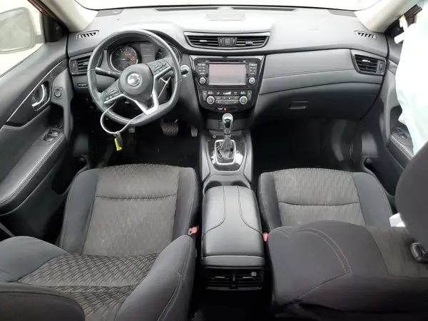 5N1AT2MV8HC849943 2017 NISSAN ROGUE - Image 8