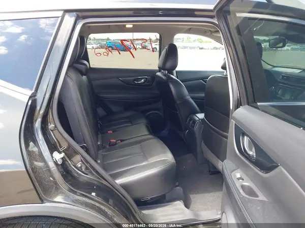5N1AT2MV8HC857685 2017 NISSAN ROGUE - Image 8