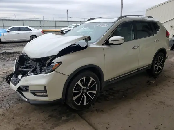 5N1AT2MV8HC858061 2017 NISSAN ROGUE - Image 1