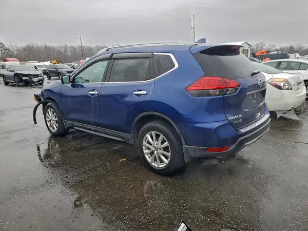5N1AT2MV8HC874812 2017 NISSAN ROGUE - Image 2