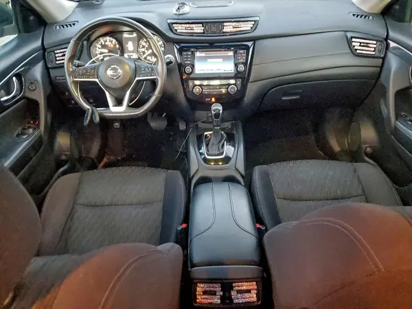 5N1AT2MV8HC874812 2017 NISSAN ROGUE - Image 8