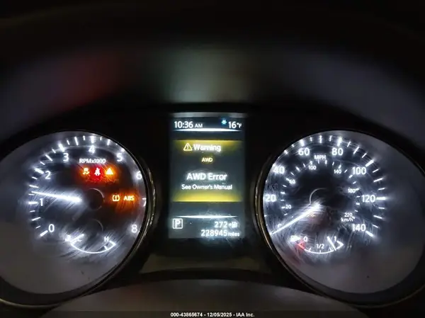 5N1AT2MV8HC875295 2017 NISSAN ROGUE - Image 2