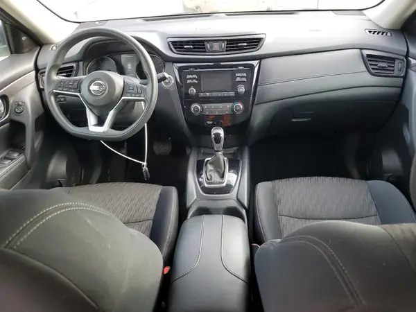 5N1AT2MV8HC878925 2017 NISSAN ROGUE - Image 8