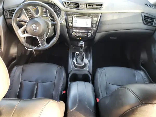 5N1AT2MV8HC880142 2017 NISSAN ROGUE - Image 8