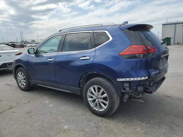 5N1AT2MV8HC885910 2017 NISSAN ROGUE - Image 2