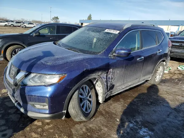 5N1AT2MV8HC891075 2017 NISSAN ROGUE - Image 1