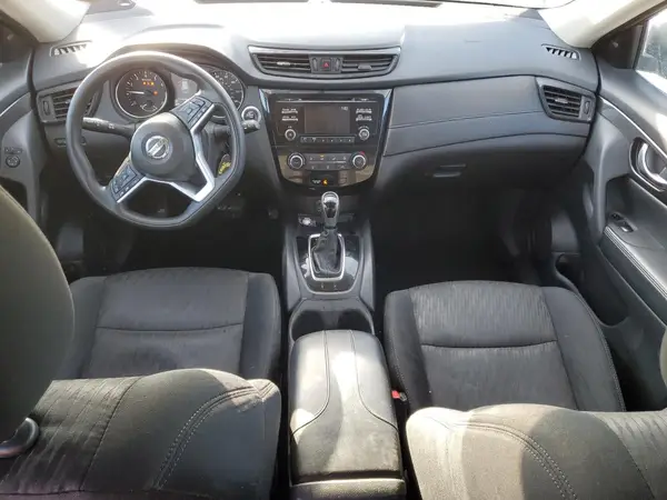 5N1AT2MV8HC891075 2017 NISSAN ROGUE - Image 8