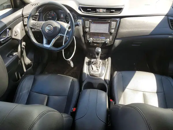 5N1AT2MV8HC892307 2017 NISSAN ROGUE - Image 8