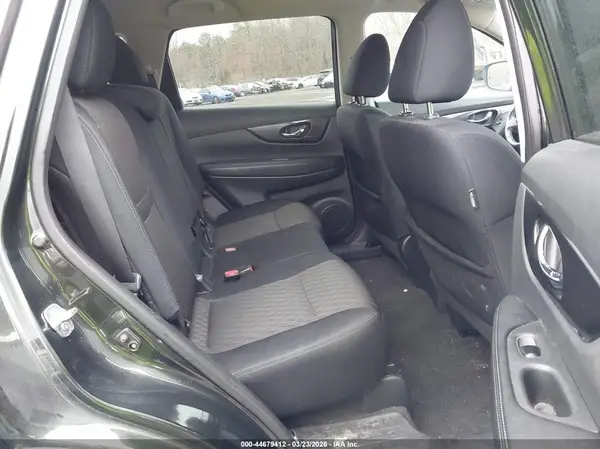 5N1AT2MV8JC703824 2018 NISSAN ROGUE - Image 8