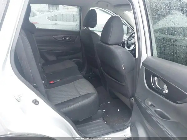 5N1AT2MV8JC709123 2018 NISSAN ROGUE - Image 8
