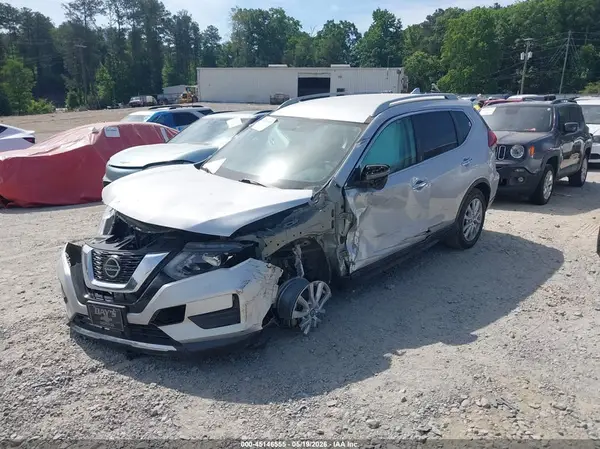5N1AT2MV8JC710658 2018 NISSAN ROGUE - Image 2