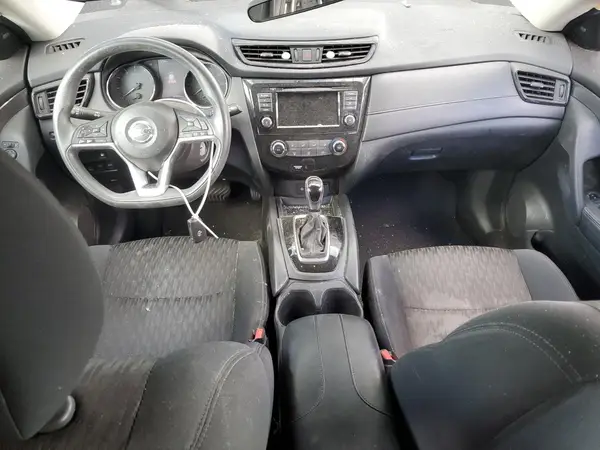 5N1AT2MV8JC717559 2018 NISSAN ROGUE - Image 8