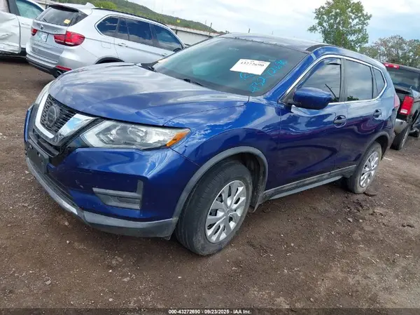 5N1AT2MV8JC718789 2018 NISSAN ROGUE - Image 2