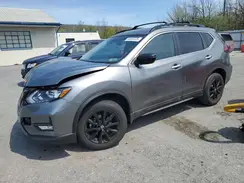 5N1AT2MV8JC725841 2018 NISSAN ROGUE