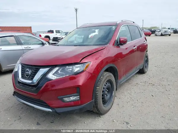 5N1AT2MV8JC726522 2018 NISSAN ROGUE - Image 2