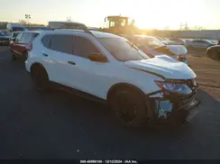 5N1AT2MV8JC727878 2018 NISSAN ROGUE