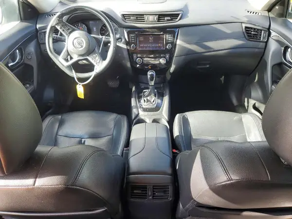 5N1AT2MV8JC730327 2018 NISSAN ROGUE - Image 8