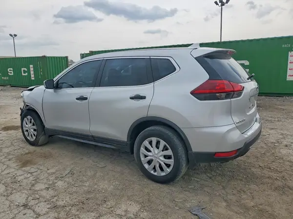 5N1AT2MV8JC731834 2018 NISSAN ROGUE - Image 2