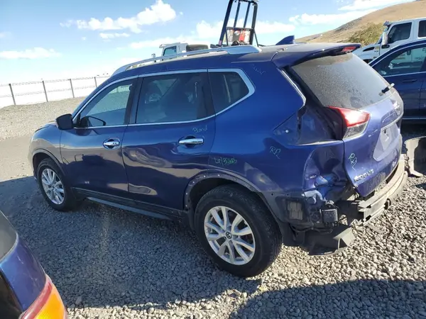 5N1AT2MV8JC733390 2018 NISSAN ROGUE - Image 2