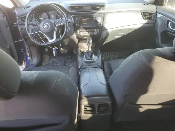 5N1AT2MV8JC733390 2018 NISSAN ROGUE - Image 8