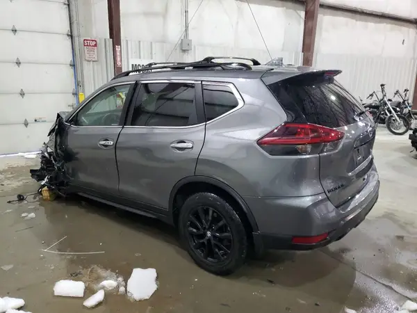 5N1AT2MV8JC736127 2018 NISSAN ROGUE - Image 2