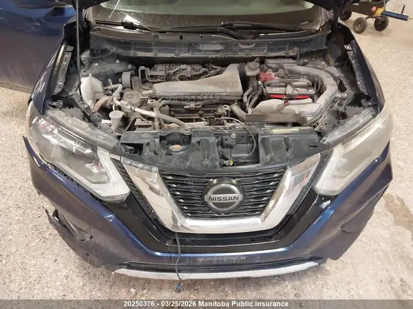 5N1AT2MV8JC740226 2018 NISSAN ROGUE - Image 8