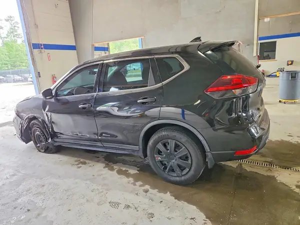 5N1AT2MV8JC742820 2018 NISSAN ROGUE - Image 2