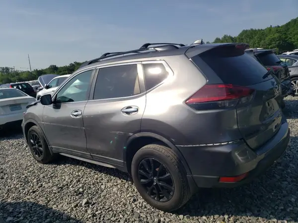 5N1AT2MV8JC743434 2018 NISSAN ROGUE - Image 2