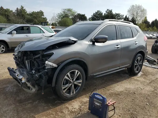 5N1AT2MV8JC746091 2018 NISSAN ROGUE - Image 1