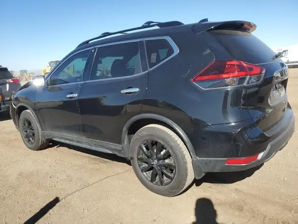 5N1AT2MV8JC747404 2018 NISSAN ROGUE - Image 2