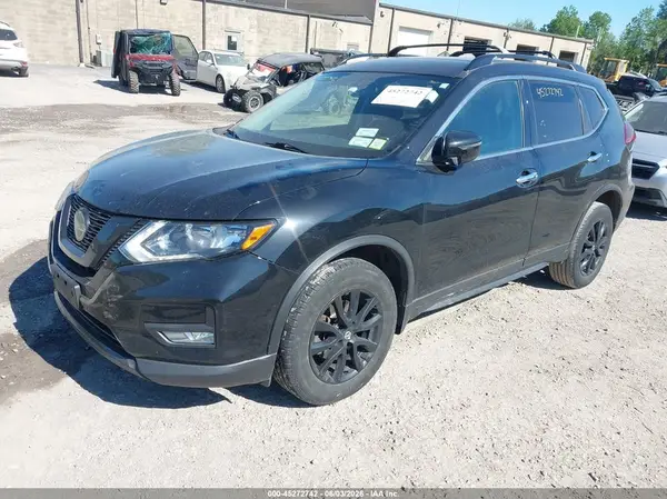 5N1AT2MV8JC747631 2018 NISSAN ROGUE - Image 2