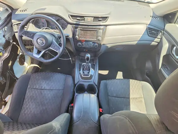 5N1AT2MV8JC748522 2018 NISSAN ROGUE - Image 8
