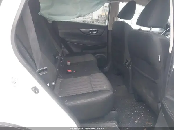 5N1AT2MV8JC749363 2018 NISSAN ROGUE - Image 8