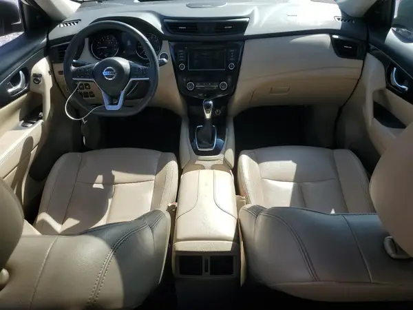 5N1AT2MV8JC757625 2018 NISSAN ROGUE - Image 8