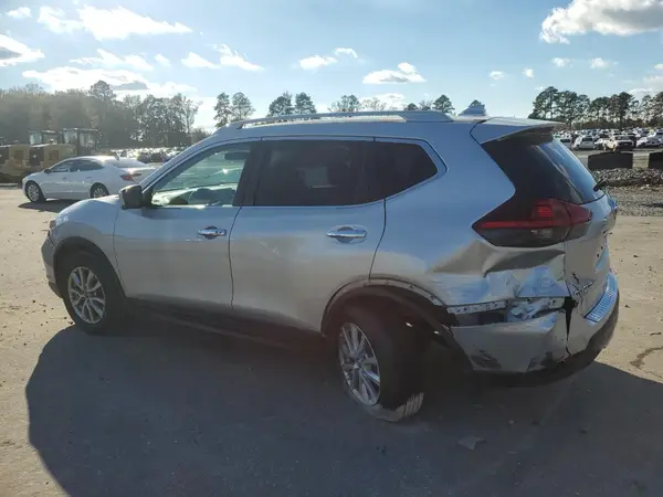 5N1AT2MV8JC759343 2018 NISSAN ROGUE - Image 2