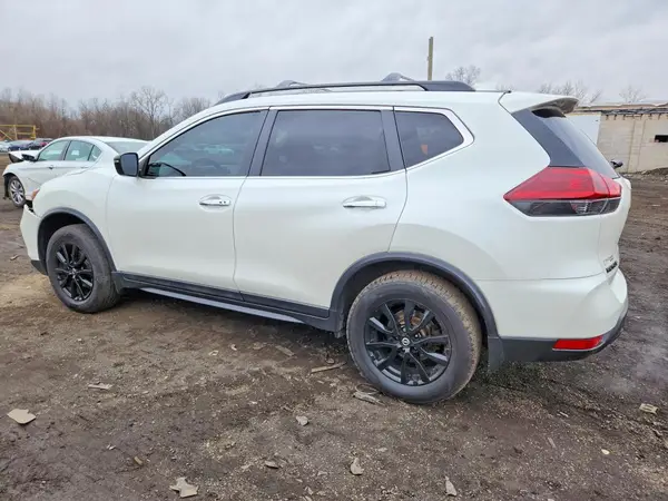 5N1AT2MV8JC760203 2018 NISSAN ROGUE - Image 2