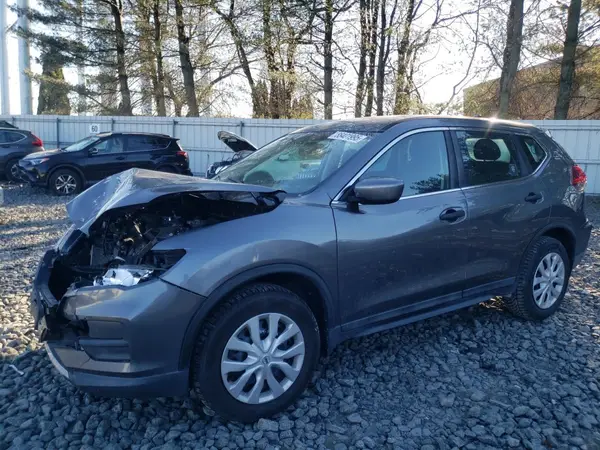 5N1AT2MV8JC762498 2018 NISSAN ROGUE - Image 1