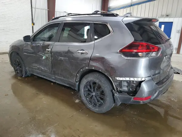 5N1AT2MV8JC776529 2018 NISSAN ROGUE - Image 2