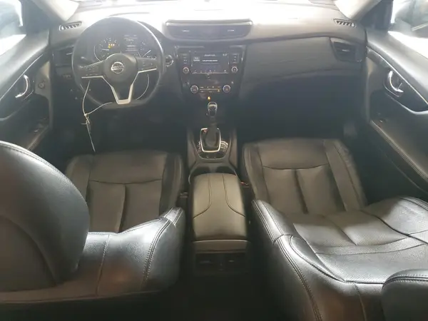 5N1AT2MV8JC776627 2018 NISSAN ROGUE - Image 8