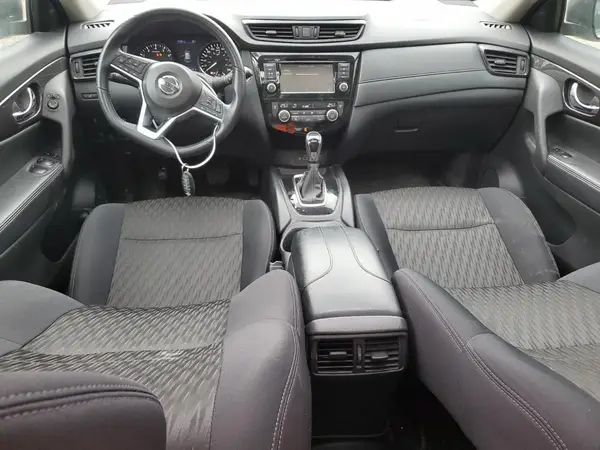 5N1AT2MV8JC782220 2018 NISSAN ROGUE - Image 8