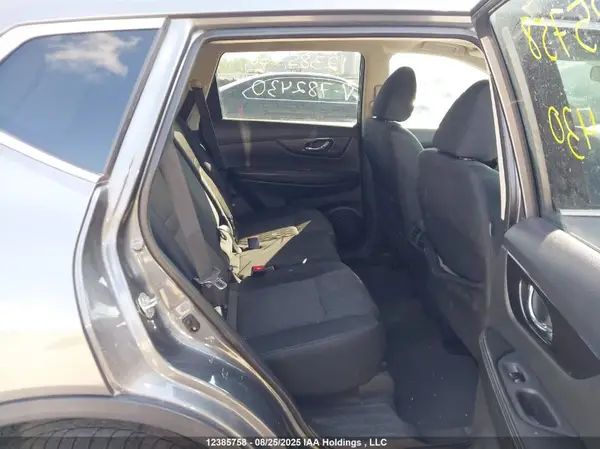 5N1AT2MV8JC782430 2018 NISSAN ROGUE - Image 8