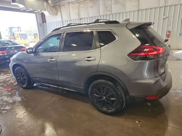 5N1AT2MV8JC782783 2018 NISSAN ROGUE - Image 2