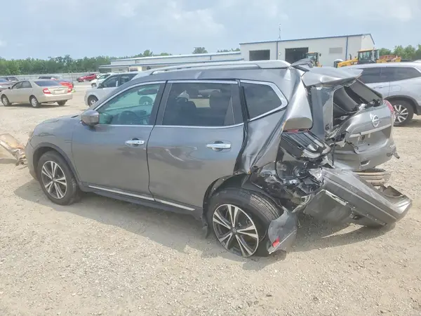 5N1AT2MV8JC786154 2018 NISSAN ROGUE - Image 2